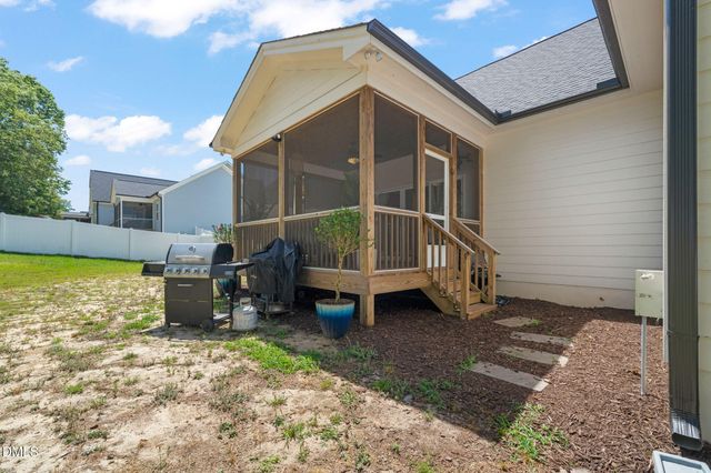 462 Lambert Lane, Fuquay Varina, NC 27526