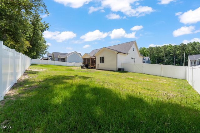 462 Lambert Lane, Fuquay Varina, NC 27526