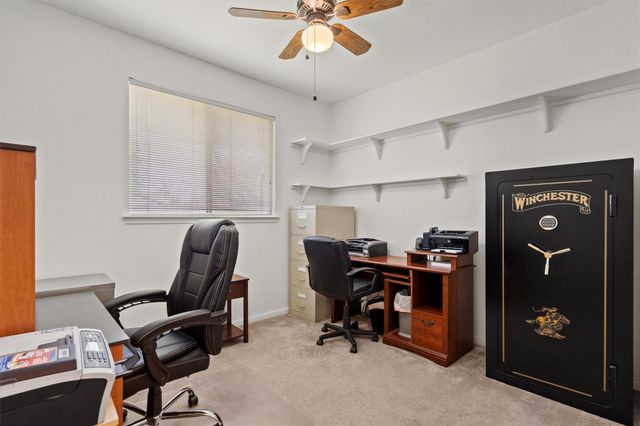 418 Keenland DR, Georgetown, TX 78626
