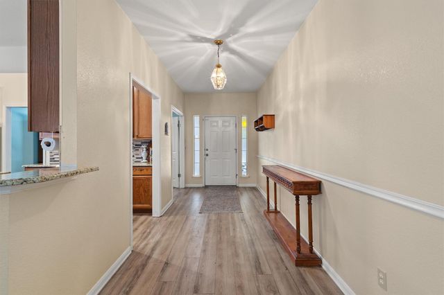 418 Keenland DR, Georgetown, TX 78626