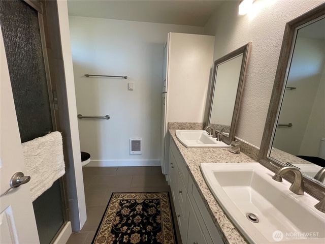 571 E Chance A La Mer NE, Ocean Shores, WA 98569