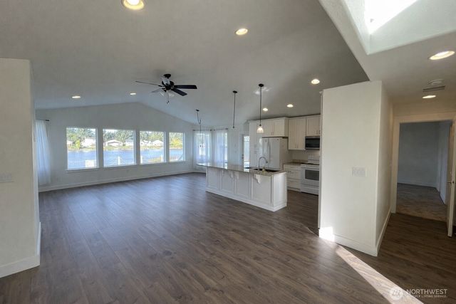 571 E Chance A La Mer NE, Ocean Shores, WA 98569