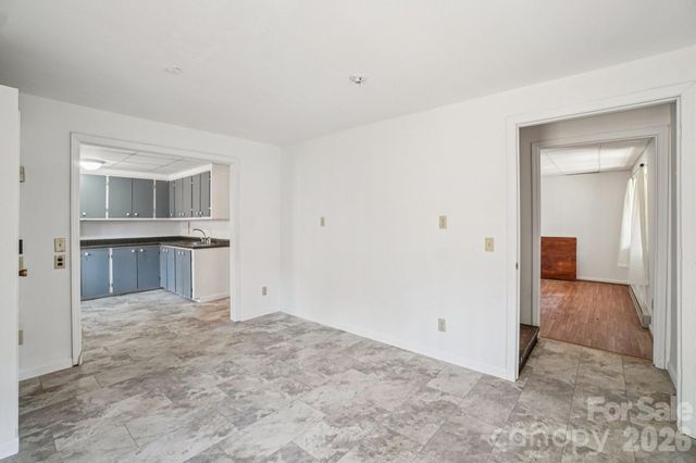 307 Roaring Creek Lane, Waynesville, NC 28786