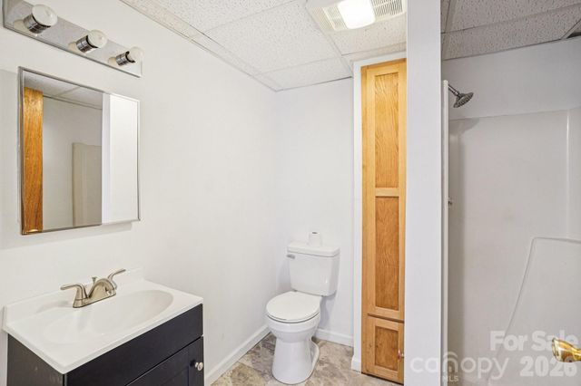 307 Roaring Creek Lane, Waynesville, NC 28786