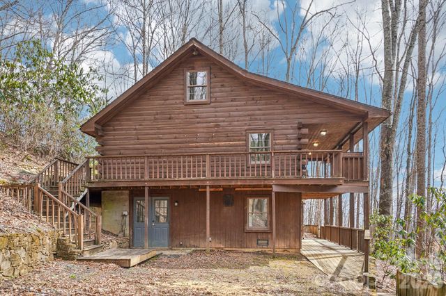 307 Roaring Creek Lane, Waynesville, NC 28786
