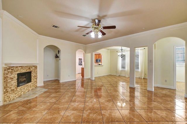 10011 Gil Jr Lane, Houston, TX 77075
