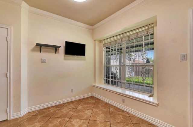 10011 Gil Jr Lane, Houston, TX 77075