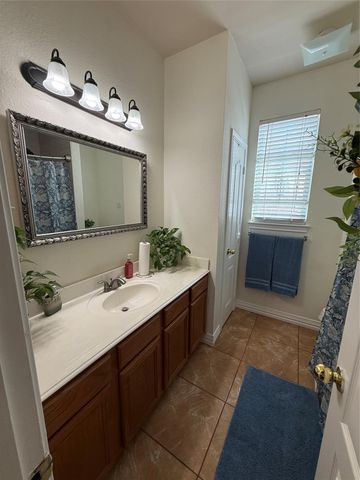 10011 Gil Jr Lane, Houston, TX 77075