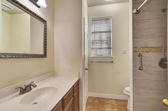 10011 Gil Jr Lane, Houston, TX 77075