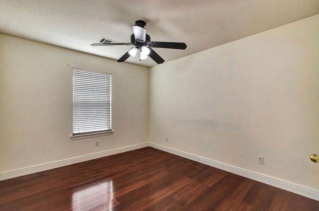 10011 Gil Jr Lane, Houston, TX 77075