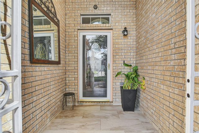 10011 Gil Jr Lane, Houston, TX 77075