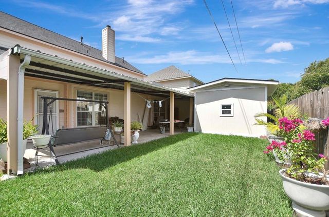 10011 Gil Jr Lane, Houston, TX 77075