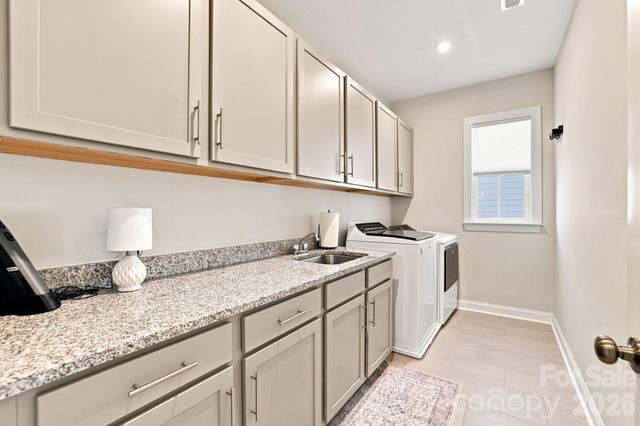 214 Lanyard Lane, Belmont, NC 28012