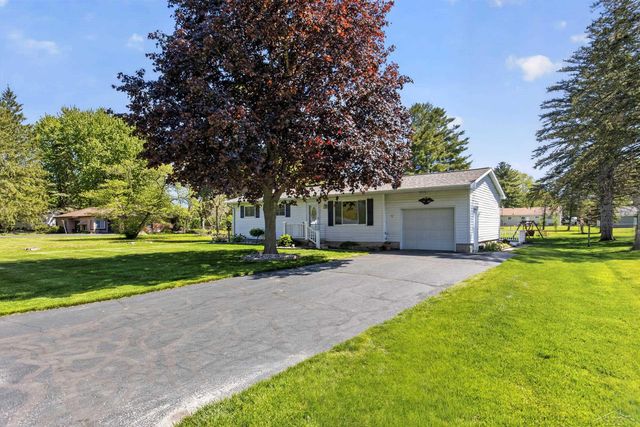 1323 Joseph Street, Saginaw Twp, MI 48638