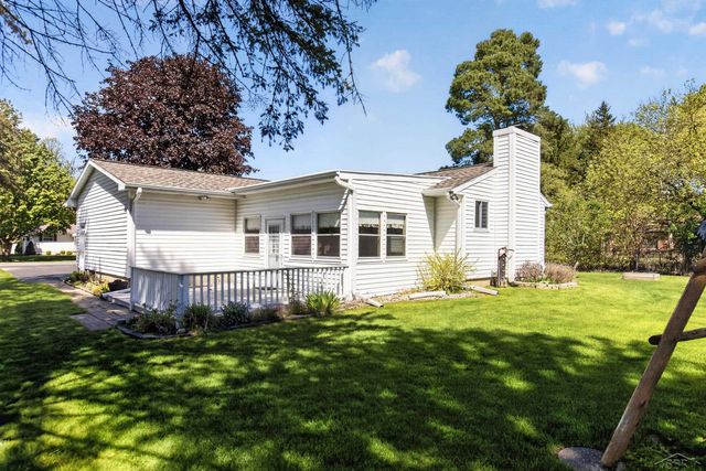 1323 Joseph Street, Saginaw Twp, MI 48638