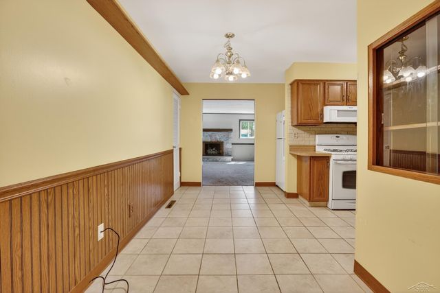 1323 Joseph Street, Saginaw Twp, MI 48638