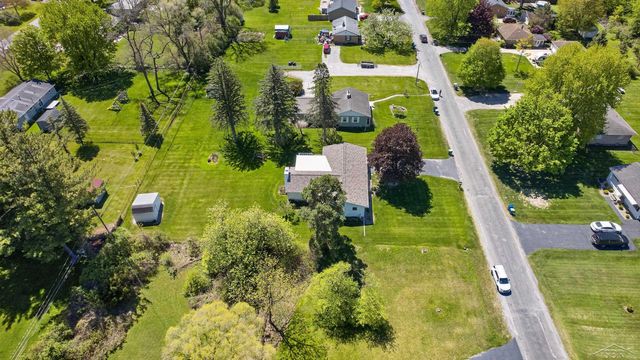 1323 Joseph Street, Saginaw Twp, MI 48638