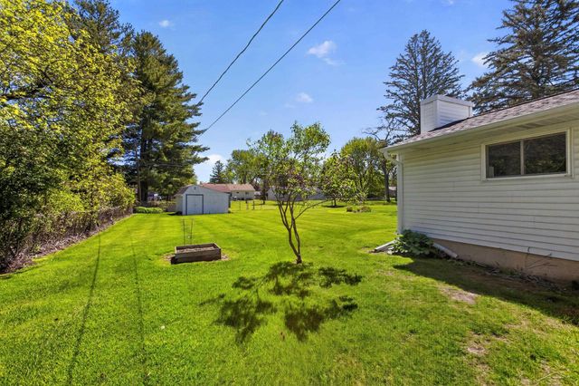 1323 Joseph Street, Saginaw Twp, MI 48638