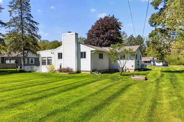 1323 Joseph Street, Saginaw Twp, MI 48638