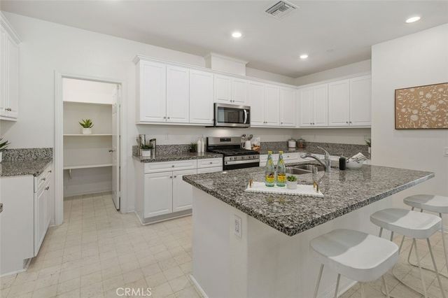 7640 Sweet Ranch Circle, Riverside, CA 92507