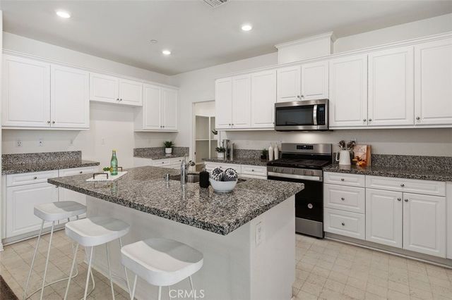 7640 Sweet Ranch Circle, Riverside, CA 92507