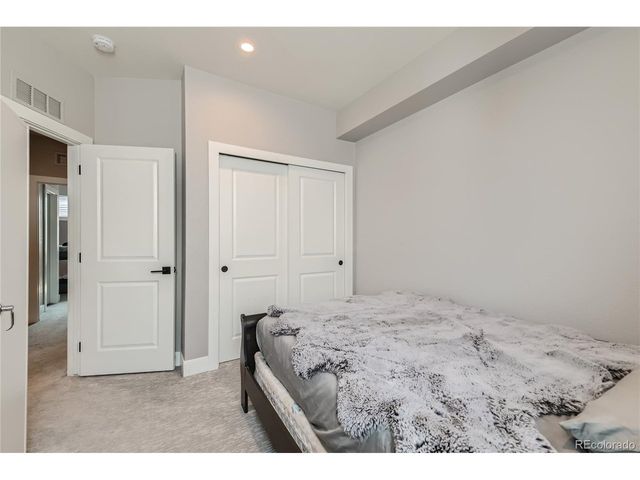 1284 Stuart St, Denver, CO 80204