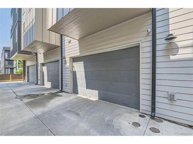 1284 Stuart St, Denver, CO 80204