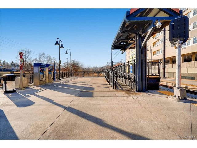 1284 Stuart St, Denver, CO 80204