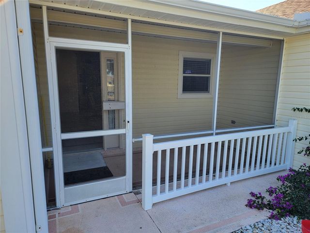 1033 OAK FOREST DRIVE, The Villages, FL 32162