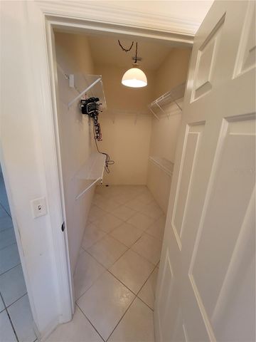 1033 OAK FOREST DRIVE, The Villages, FL 32162