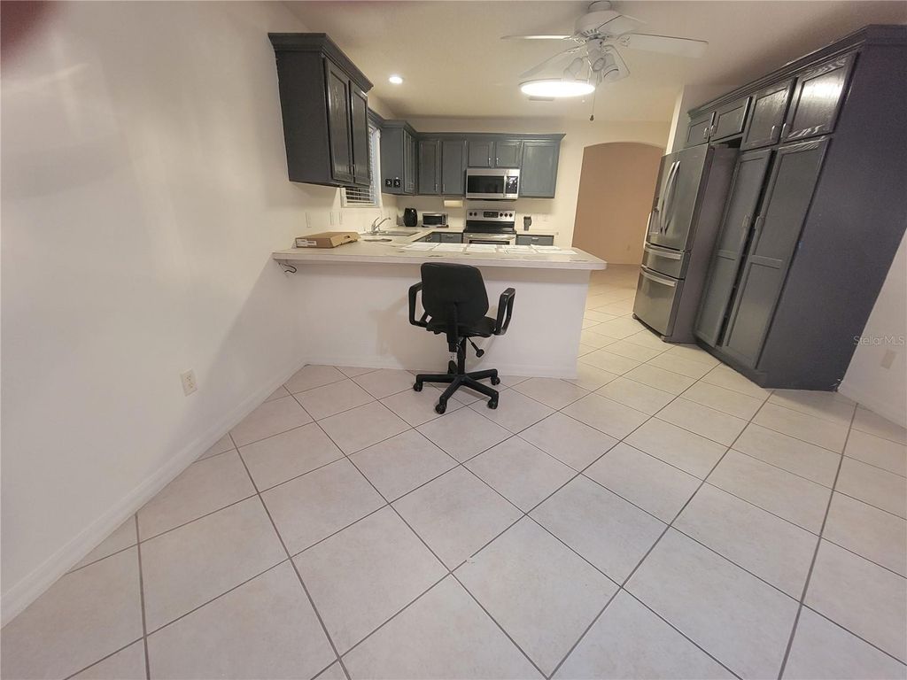 Image 21 of property listing at 1033 OAK FOREST DRIVE, The Villages, FL 32162