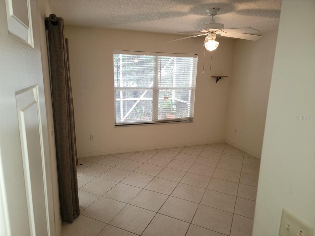 Image 48 of property listing at 1033 OAK FOREST DRIVE, The Villages, FL 32162