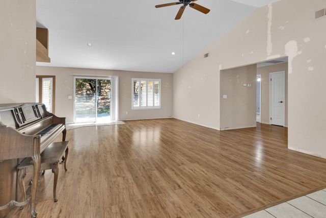 46435 Pine Meadow Place, King City, CA 93930