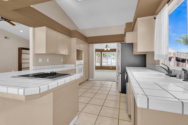 46435 Pine Meadow Place, King City, CA 93930