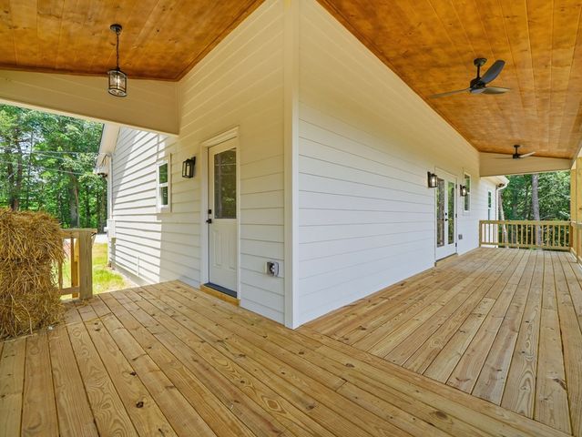 1521 Azure Lane, Ranger, GA 30734
