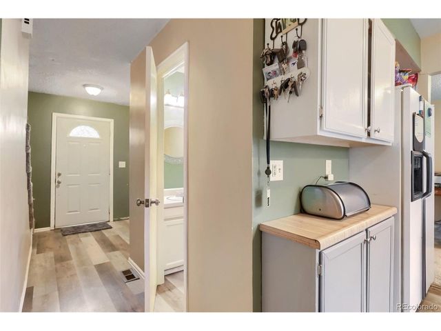 891 S Memphis Way, Aurora, CO 80017