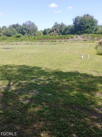 15421 Cemetery RD 423, Fort Myers, FL 33905