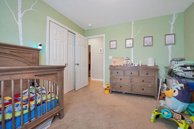 66 Bailey St, Fall River, MA 02724