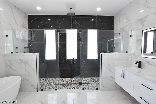 920 Edward AVE, Lehigh Acres, FL 33936