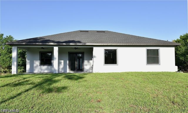 920 Edward AVE, Lehigh Acres, FL 33936