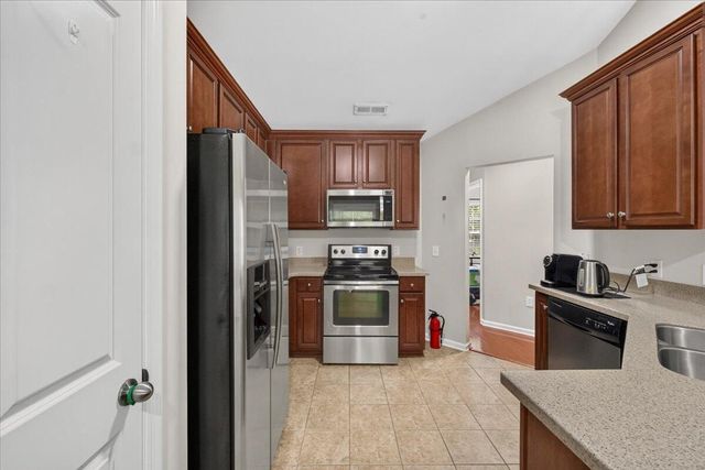 307 Wynfield Forest Drive, Summerville, SC 29485