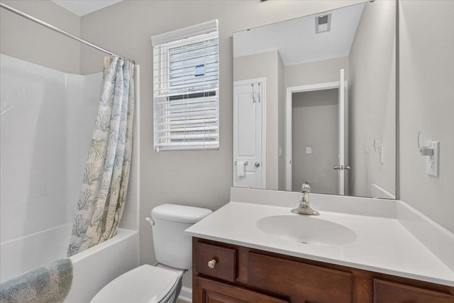 307 Wynfield Forest Drive, Summerville, SC 29485