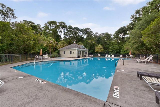 307 Wynfield Forest Drive, Summerville, SC 29485