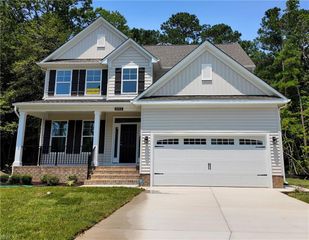 MM Gloucester Town Commons (Cypress), Gloucester, VA 23061