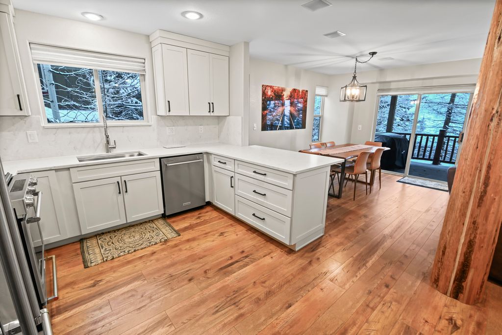 301 Wood Run Drive D, Whitefish, MT 59937 photo 7