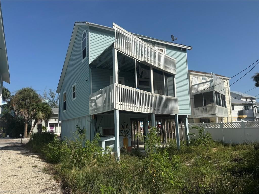 225 Fairweather LN, FORT MYERS BEACH, FL 33931 — photo 2