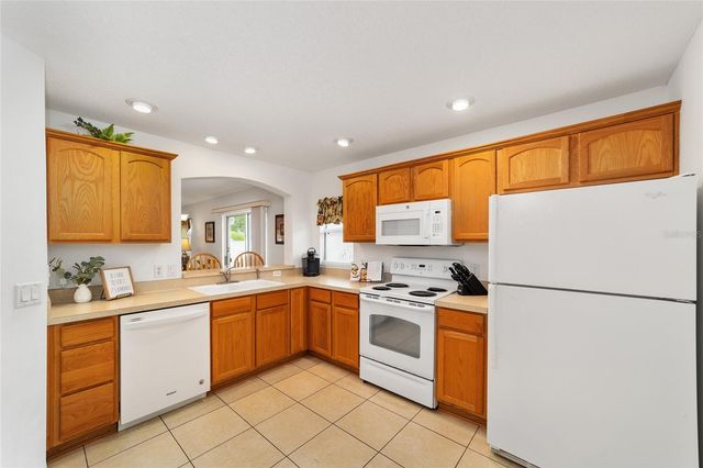 2426 SAFFRON LANE, The Villages, FL 32162
