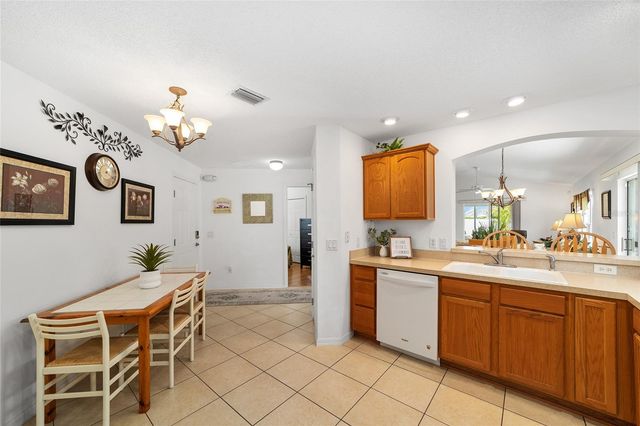 2426 SAFFRON LANE, The Villages, FL 32162