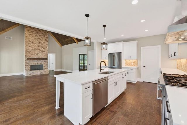 924 Browning Road, Fairmount, GA 30139