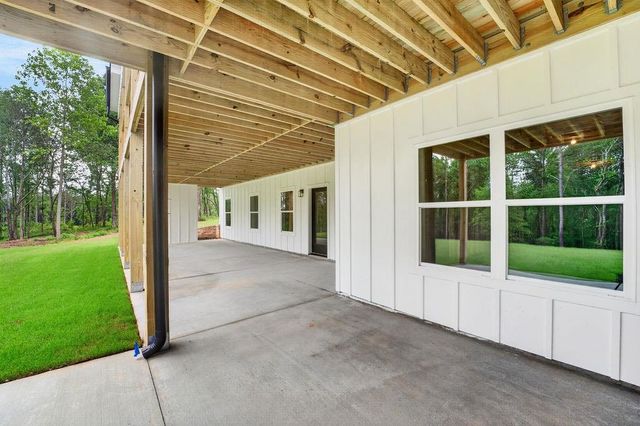 924 Browning Road, Fairmount, GA 30139